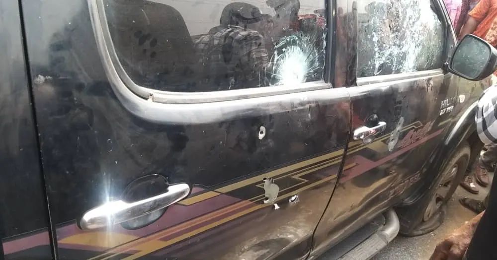 Gunmen Attack Bullion Van In Oyo State