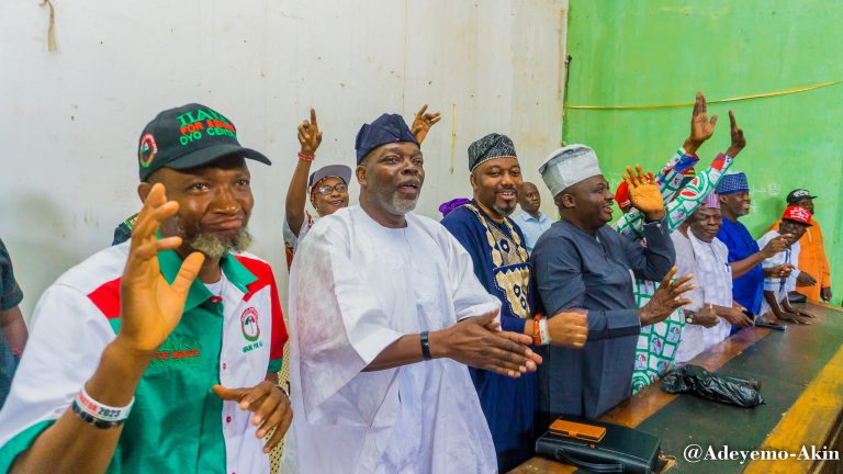 Oyo Central 2023: PDP Leaders, Stakeholders In Afijio, Egbeda LG’s Reiterates Support for Bisi Ilaka And Other Candidates