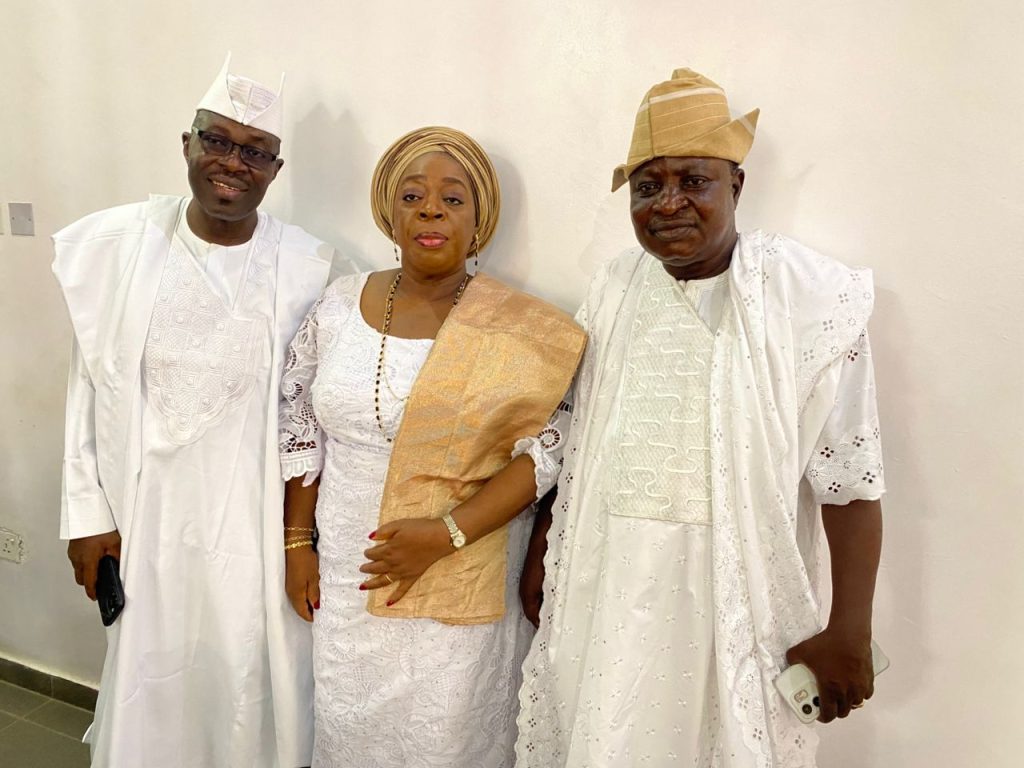 PDP DNC, Arapaja, Appreciates Olubadan of Ibadan land for Installing Alhaji Nureni Solagbade Oladejo Arapaja As New Mogaji Arapaja Family