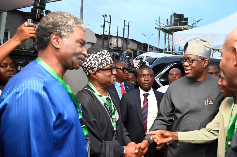 When Hunger Defects, Prosperity Will Return — Makinde Declares Amid Wave of Political Cross-Carpeting